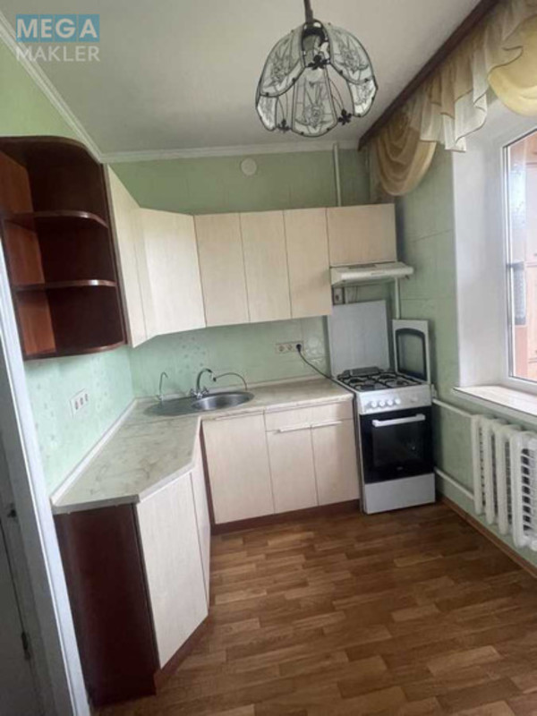Оренда 1 кімнатної квартири, <a class="location-link" href="/kiev/" title="Недвижимость Київ">Київ</a>, <a class="location-link" href="/kiev/svyatoshinskij/" title="Недвижимость Святошинський район">Святошинський р-н</a>, Симиренка вул., 14а (изображение 6)