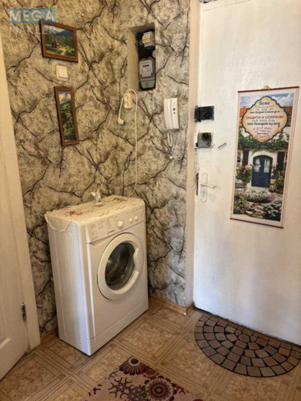 Оренда 1 кімнатної квартири, <a class="location-link" href="/kiev/" title="Недвижимость Київ">Київ</a>, <a class="location-link" href="/kiev/solomenskij/" title="Недвижимость Солом'янський район">Солом'янський р-н</a>, Генерала Воробьева ул., 12 (изображение 4)