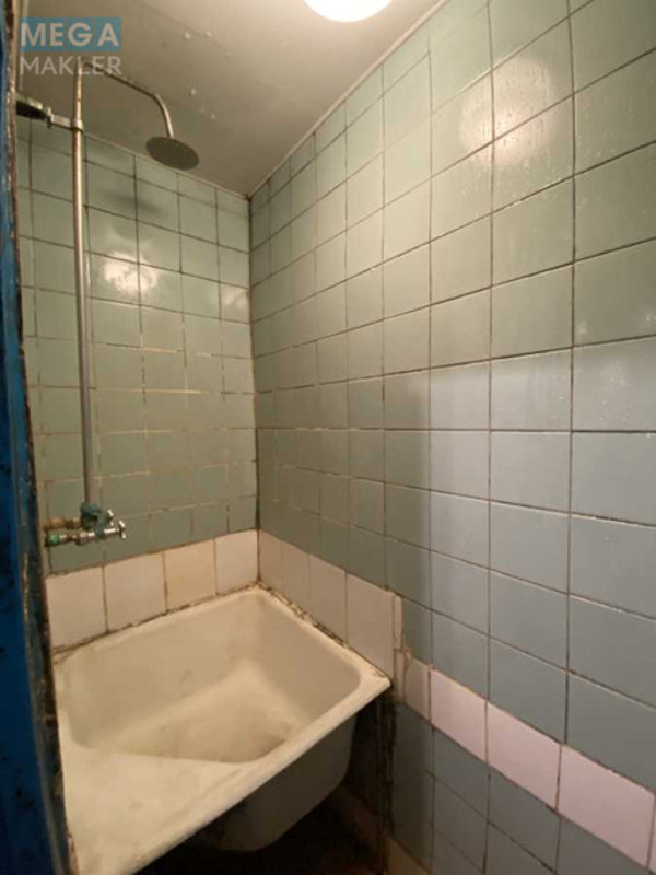Продаж 7 кімнатної квартири (18/?/?), 4 пов. 5 пов. будинку, <a class="location-link" href="/kiev/" title="Недвижимость Київ">Київ</a>, <a class="location-link" href="/kiev/desnyanskij/" title="Недвижимость Деснянський район">Деснянський р-н</a>, Лісовий просп., 12Б (изображение 13)