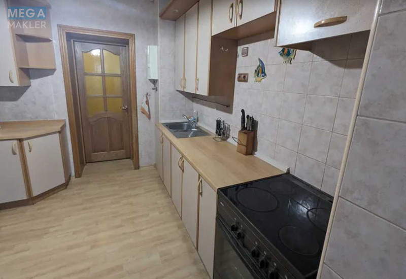 Продаж 3 кімнатної квартири (149/67/17), 8 пов. 16 пов. будинку, <a class="location-link" href="/kiev/" title="Недвижимость Київ">Київ</a>, <a class="location-link" href="/kiev/obolonskij/" title="Недвижимость Оболонський район">Оболонський р-н</a>, Героев Сталинграда просп., 22 (изображение 12)
