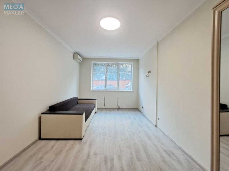 Продаж комерційної нерухомості, 60&nbsp;кв.м, <a class="location-link" href="/kiev/" title="Недвижимость Київ">Київ</a>, <a class="location-link" href="/kiev/podolskij/" title="Недвижимость Подільський район">Подільський р-н</a>, Наталії Ужвій вул., 12 (изображение 7)