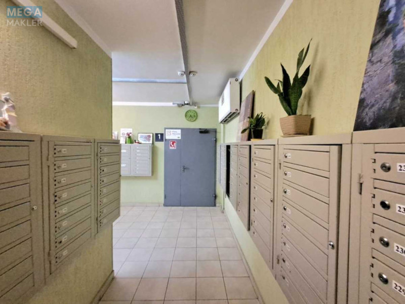Продаж комерційної нерухомості, 60&nbsp;кв.м, <a class="location-link" href="/kiev/" title="Недвижимость Київ">Київ</a>, <a class="location-link" href="/kiev/podolskij/" title="Недвижимость Подільський район">Подільський р-н</a>, Наталії Ужвій вул., 12 (изображение 10)