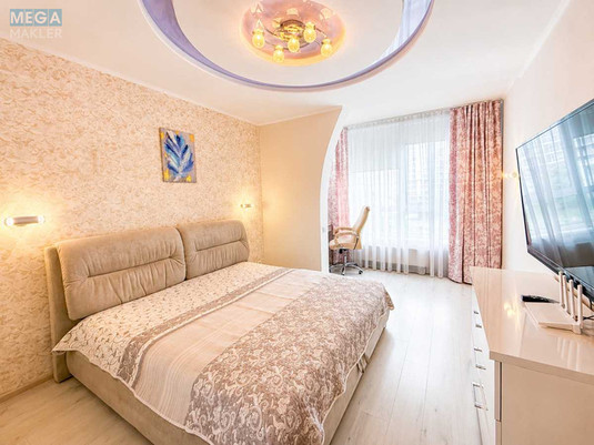 Продаж 2 кімнатної квартири (63,2/33/16), 3 пов. 7 пов. будинку, <a class="location-link" href="/kiev/" title="Недвижимость Київ">Київ</a>, <a class="location-link" href="/kiev/goloseevskij/" title="Недвижимость Голосіївський район">Голосіївський р-н</a>, Практична вул., 6 (изображение 9)