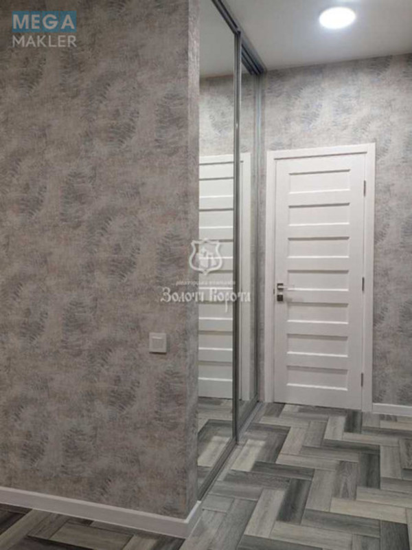 Продаж 2 кімнатної квартири (70,6/24,7/21,4), 1 пов. 4 пов. будинку, <a class="location-link" href="/gatnoe/" title="Недвижимость Гатне">Гатне</a>, Сімейна вул., 3 (изображение 22)