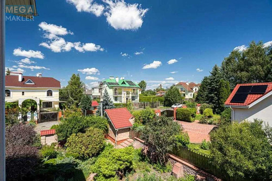 Продаж дома, 3&nbsp;поверху, 655&nbsp;кв.м, 5&nbsp;кімнат, ділянка 15&nbsp;соток, <a class="location-link" href="/kiev/" title="Недвижимость Київ">Київ</a>, рівненська, 13 (изображение 2)