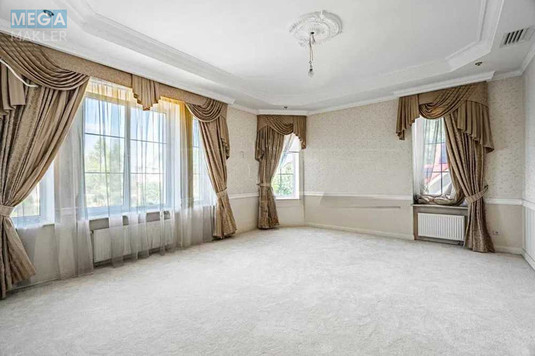 Продаж дома, 3&nbsp;поверху, 655&nbsp;кв.м, 5&nbsp;кімнат, ділянка 15&nbsp;соток, <a class="location-link" href="/kiev/" title="Недвижимость Київ">Київ</a>, рівненська, 13 (изображение 4)