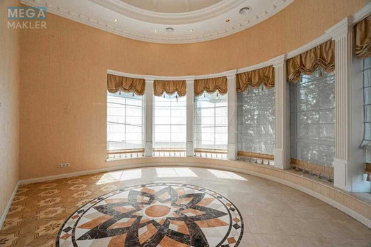 Продаж дома, 3&nbsp;поверху, 655&nbsp;кв.м, 5&nbsp;кімнат, ділянка 15&nbsp;соток, <a class="location-link" href="/kiev/" title="Недвижимость Київ">Київ</a>, рівненська, 13 (изображение 6)