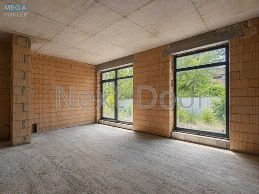 Продаж дома, 2&nbsp;поверху, 288,30&nbsp;кв.м, 4&nbsp;кімнати, ділянка 4&nbsp;сотки, <a class="location-link" href="/kiev/" title="Недвижимость Київ">Київ</a>, <a class="location-link" href="/kiev/obolonskij/" title="Недвижимость Оболонський район">Оболонський р-н</a>, Богатырская ул. (изображение 2)