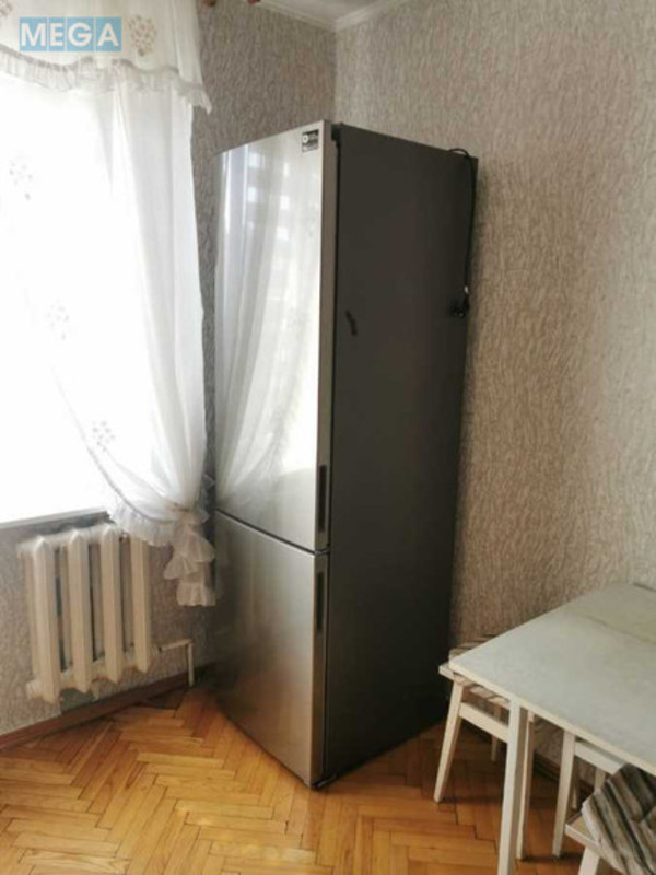Оренда 2 кімнатної квартири, <a class="location-link" href="/kiev/" title="Недвижимость Київ">Київ</a>, <a class="location-link" href="/kiev/darnickij/" title="Недвижимость Дарницький район">Дарницький р-н</a>, Княжий Затон ул., 12 (изображение 4)