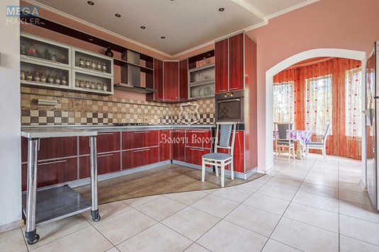Продаж дома, 3&nbsp;поверху, 270&nbsp;кв.м, 5&nbsp;кімнат, ділянка 12,54&nbsp;соток, <a class="location-link" href="/kiev/" title="Недвижимость Київ">Київ</a>, <a class="location-link" href="/kiev/darnickij/" title="Недвижимость Дарницький район">Дарницький р-н</a>, Садова вул., 7/9 (изображение 7)