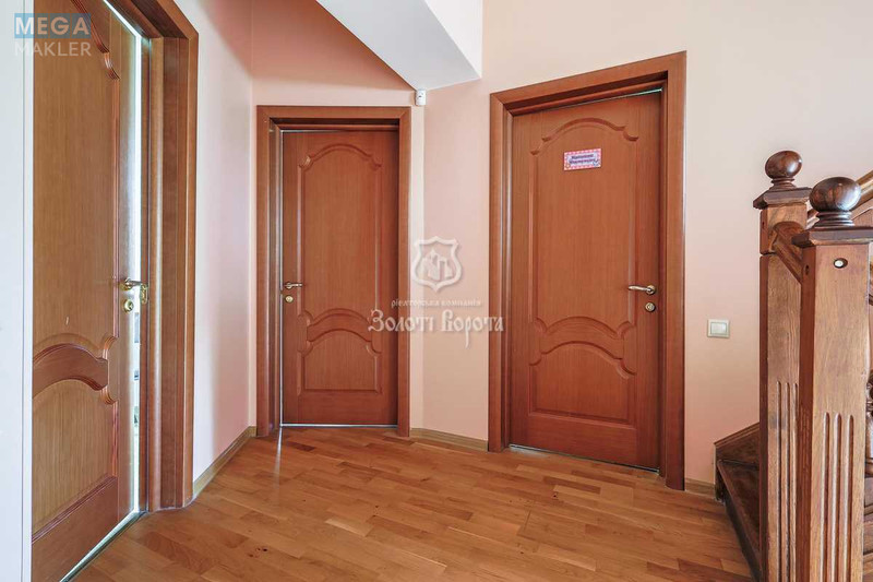 Продаж дома, 3&nbsp;поверху, 270&nbsp;кв.м, 5&nbsp;кімнат, ділянка 12,54&nbsp;соток, <a class="location-link" href="/kiev/" title="Недвижимость Київ">Київ</a>, <a class="location-link" href="/kiev/darnickij/" title="Недвижимость Дарницький район">Дарницький р-н</a>, Садова вул., 7/9 (изображение 18)