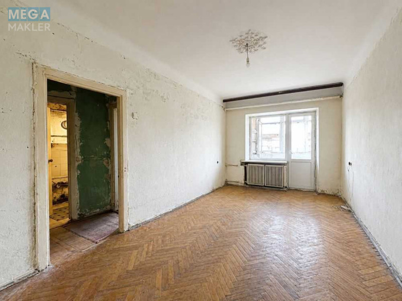 Продаж 1 кімнатної квартири (34/17/7), 5 пов. 5 пов. будинку, <a class="location-link" href="/kiev/" title="Недвижимость Київ">Київ</a>, <a class="location-link" href="/kiev/dneprovskij/" title="Недвижимость Дніпровський район">Дніпровський р-н</a>, Строителей ул., 8 (изображение 4)