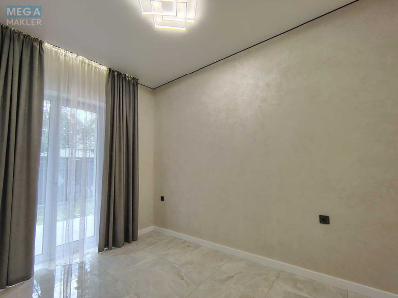 Продаж дома, 2&nbsp;поверху, 180&nbsp;кв.м, 5&nbsp;кімнат, ділянка 6&nbsp;соток, <a class="location-link" href="/putrovka/" title="Недвижимость Путрівка">Путрівка</a>, Бульварна (изображение 6)