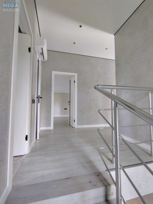 Продаж дома, 2&nbsp;поверху, 180&nbsp;кв.м, 5&nbsp;кімнат, ділянка 6&nbsp;соток, <a class="location-link" href="/putrovka/" title="Недвижимость Путрівка">Путрівка</a>, Бульварна (изображение 8)