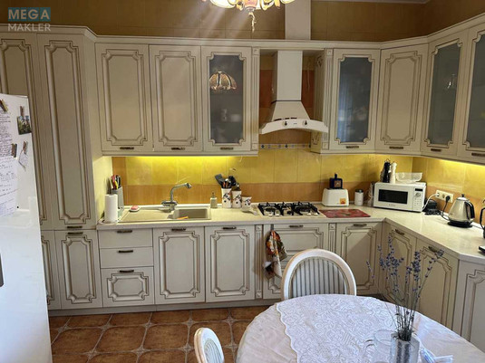 Продаж дома, 2&nbsp;поверху, 351&nbsp;кв.м, 6&nbsp;кімнат, ділянка 15&nbsp;соток, <a class="location-link" href="/ivankovichi/" title="Недвижимость Іванковичі">Іванковичі</a>, Садова (изображение 17)