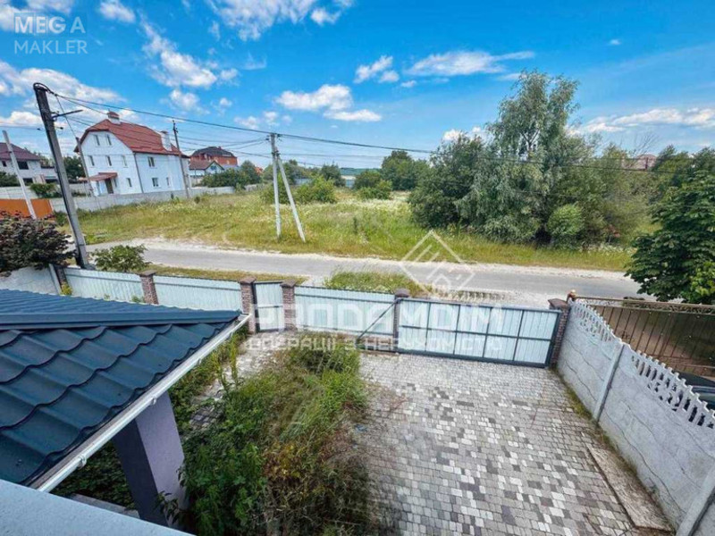 Продаж дома, 2&nbsp;поверху, 146&nbsp;кв.м, 5&nbsp;кімнат, ділянка 8&nbsp;соток, <a class="location-link" href="/starye-petrovcy/" title="Недвижимость Старі Петрівці">Старі Петрівці</a>, Промислова, 15 (изображение 2)