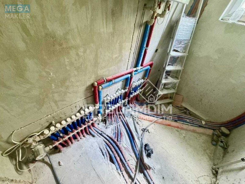 Продаж дома, 2&nbsp;поверху, 146&nbsp;кв.м, 5&nbsp;кімнат, ділянка 8&nbsp;соток, <a class="location-link" href="/starye-petrovcy/" title="Недвижимость Старі Петрівці">Старі Петрівці</a>, Промислова, 15 (изображение 9)