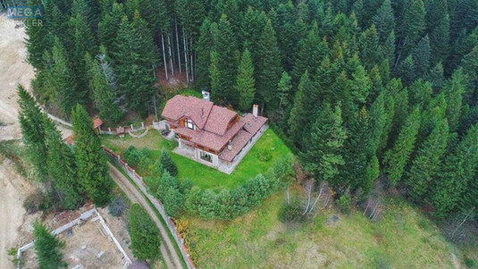 Продаж дома, 3&nbsp;поверху, 316&nbsp;кв.м, 7&nbsp;кімнат, ділянка 18&nbsp;соток, <a class="location-link" href="/shodnica/" title="Недвижимость Східниця">Східниця</a>, Бориславська, 37 (изображение 4)