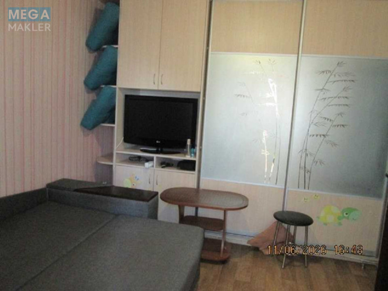 Оренда 3 кімнатної квартири, <a class="location-link" href="/kiev/" title="Недвижимость Київ">Київ</a>, <a class="location-link" href="/kiev/goloseevskij/" title="Недвижимость Голосіївський район">Голосіївський р-н</a>, Академика Глушкова просп., 12 (изображение 2)