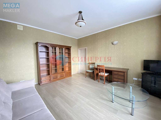 Оренда 4 кімнатні квартири, <a class="location-link" href="/kiev/" title="Недвижимость Київ">Київ</a>, <a class="location-link" href="/kiev/pecherskij/" title="Недвижимость Печерський район">Печерський р-н</a>, Панаса Мирного вул., 12 (изображение 6)
