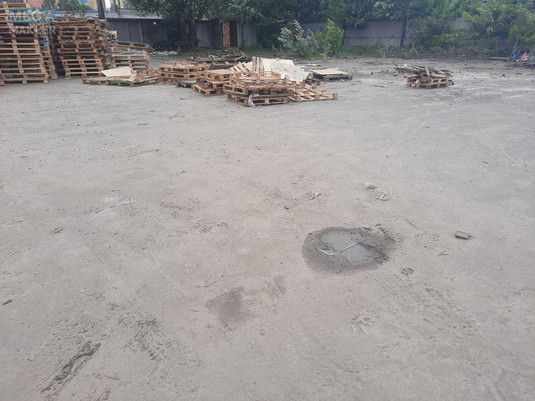 Оренда комерційної нерухомості, 1&nbsp;500&nbsp;кв.м, под склад, <a class="location-link" href="/kiev/" title="Недвижимость Київ">Київ</a>, <a class="location-link" href="/kiev/pecherskij/" title="Недвижимость Печерський район">Печерський р-н</a>, Столичное шоссе (изображение 3)