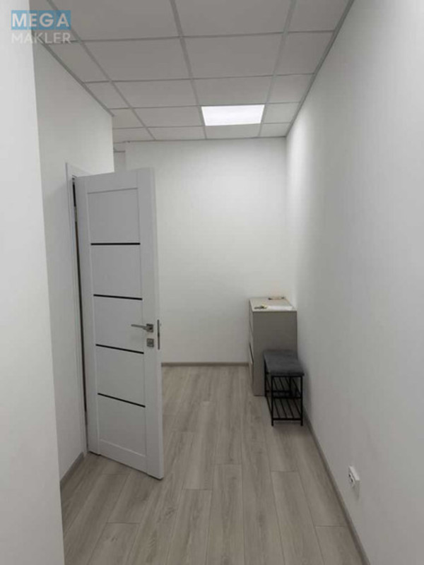 Оренда 1 кімнатної квартири, <a class="location-link" href="/kiev/" title="Недвижимость Київ">Київ</a>, <a class="location-link" href="/kiev/shevchenkovskij/" title="Недвижимость Шевченківський район">Шевченківський р-н</a>, Глубочицкий проезд, 17 (изображение 13)