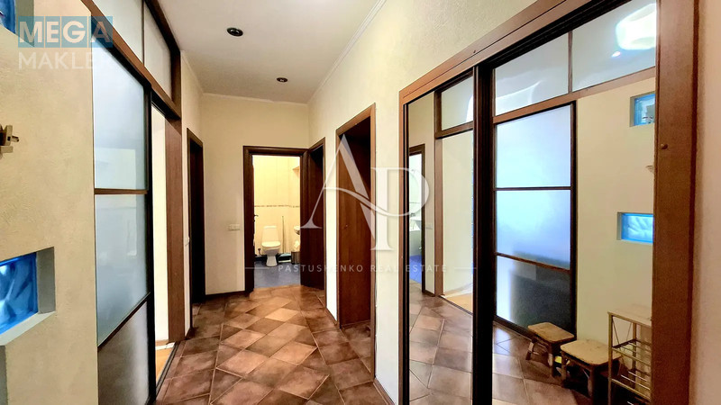 Продаж 3 кімнатної квартири (100/71/22), 4 пов. 5 пов. будинку, <a class="location-link" href="/kiev/" title="Недвижимость Київ">Київ</a>, <a class="location-link" href="/kiev/solomenskij/" title="Недвижимость Солом'янський район">Солом'янський р-н</a>, Липківського 40 ( <img src="https://megamakler.com.ua/metro/ff0000.gif" alt="" class="metro" /> м. Вокзальная, 20 хв ) (изображение 6)