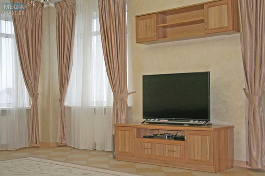 Оренда 3 кімнатної квартири, <a class="location-link" href="/kiev/" title="Недвижимость Київ">Київ</a>, <a class="location-link" href="/kiev/svyatoshinskij/" title="Недвижимость Святошинський район">Святошинський р-н</a>, Львовская ул., 22 (изображение 3)