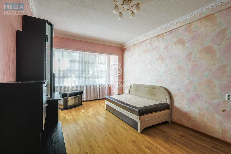 Продаж 1 кімнатної квартири (36,4/18,5/11,6), 1 пов. 9 пов. будинку, <a class="location-link" href="/kiev/" title="Недвижимость Київ">Київ</a>, <a class="location-link" href="/kiev/obolonskij/" title="Недвижимость Оболонський район">Оболонський р-н</a>, Маршала Малиновського вул., 6б (изображение 2)
