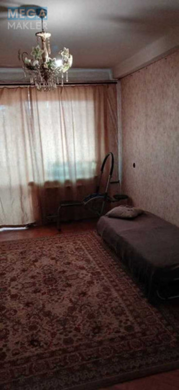 Продаж 2 кімнатної квартири (46/?/7), 5 пов. 5 пов. будинку, <a class="location-link" href="/kiev/" title="Недвижимость Київ">Київ</a>, <a class="location-link" href="/kiev/podolskij/" title="Недвижимость Подільський район">Подільський р-н</a>, Червонопільська вул., 15 (изображение 4)