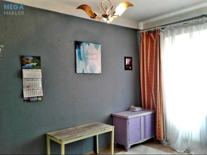 Продаж 2 кімнатної квартири (40/23/6,2), 5 пов. 8 пов. будинку, <a class="location-link" href="/kiev/" title="Недвижимость Київ">Київ</a>, <a class="location-link" href="/kiev/goloseevskij/" title="Недвижимость Голосіївський район">Голосіївський р-н</a>, Велика Васильківська вул., 114 (изображение 2)