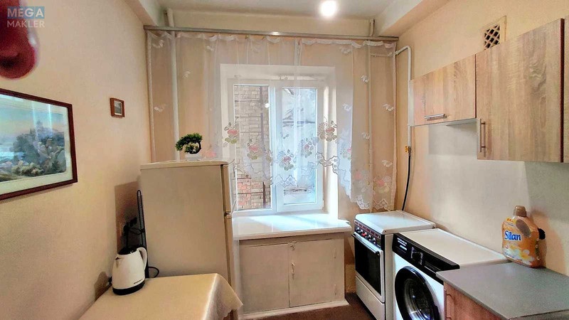 Продаж 2 кімнатної квартири (40/23/6,2), 5 пов. 8 пов. будинку, <a class="location-link" href="/kiev/" title="Недвижимость Київ">Київ</a>, <a class="location-link" href="/kiev/goloseevskij/" title="Недвижимость Голосіївський район">Голосіївський р-н</a>, Велика Васильківська вул., 114 (изображение 15)