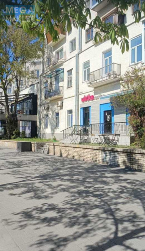 Продаж 2 кімнатної квартири (63/17/33), 4 пов. 4 пов. будинку, <a class="location-link" href="/kiev/" title="Недвижимость Київ">Київ</a>, <a class="location-link" href="/kiev/pecherskij/" title="Недвижимость Печерський район">Печерський р-н</a>, Івана Мазепи вул., 7 (изображение 18)