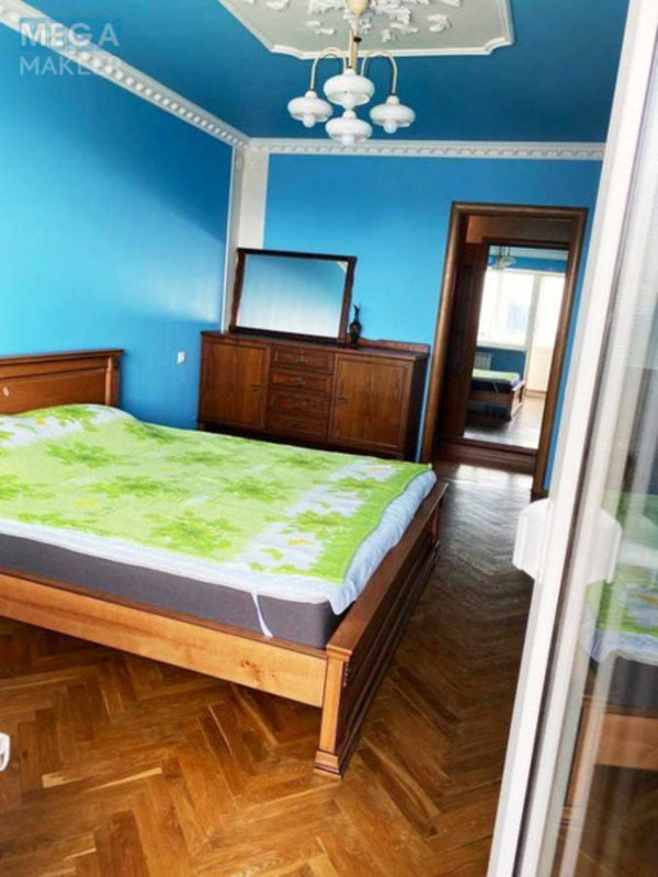 Оренда 3 кімнатної квартири, <a class="location-link" href="/kiev/" title="Недвижимость Київ">Київ</a>, <a class="location-link" href="/kiev/pecherskij/" title="Недвижимость Печерський район">Печерський р-н</a>, Мічуріна вул., 4 (изображение 3)