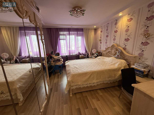Продаж 3 кімнатної квартири (81/44/12), 15 пов. 16 пов. будинку, <a class="location-link" href="/kiev/" title="Недвижимость Київ">Київ</a>, <a class="location-link" href="/kiev/darnickij/" title="Недвижимость Дарницький район">Дарницький р-н</a>, Ревуцкого ул., 19/1 (изображение 3)