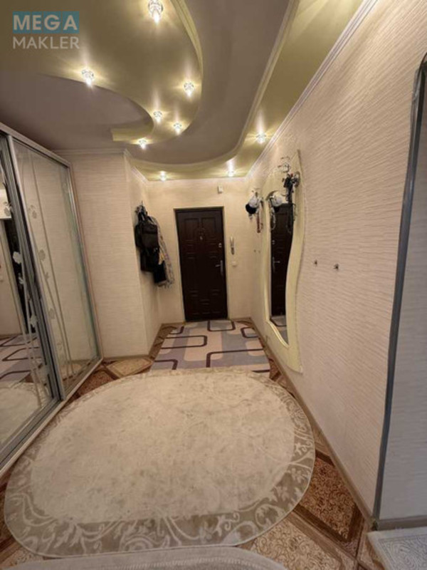 Продаж 3 кімнатної квартири (81/44/12), 15 пов. 16 пов. будинку, <a class="location-link" href="/kiev/" title="Недвижимость Київ">Київ</a>, <a class="location-link" href="/kiev/darnickij/" title="Недвижимость Дарницький район">Дарницький р-н</a>, Ревуцкого ул., 19/1 (изображение 10)
