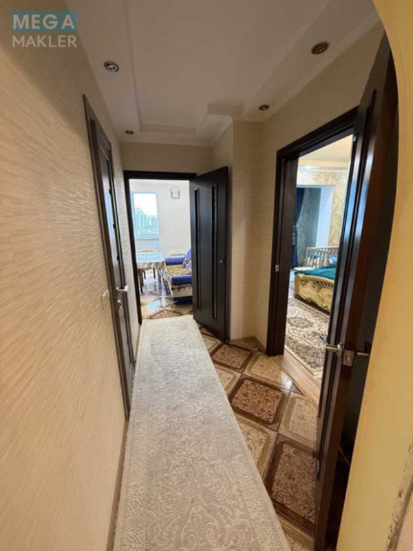 Продаж 3 кімнатної квартири (81/44/12), 15 пов. 16 пов. будинку, <a class="location-link" href="/kiev/" title="Недвижимость Київ">Київ</a>, <a class="location-link" href="/kiev/darnickij/" title="Недвижимость Дарницький район">Дарницький р-н</a>, Ревуцкого ул., 19/1 (изображение 11)