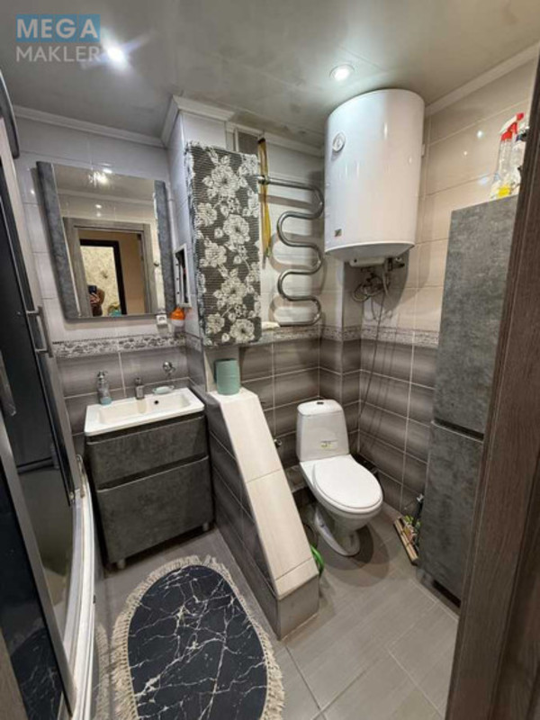 Продаж 3 кімнатної квартири (81/44/12), 15 пов. 16 пов. будинку, <a class="location-link" href="/kiev/" title="Недвижимость Київ">Київ</a>, <a class="location-link" href="/kiev/darnickij/" title="Недвижимость Дарницький район">Дарницький р-н</a>, Ревуцкого ул., 19/1 (изображение 18)