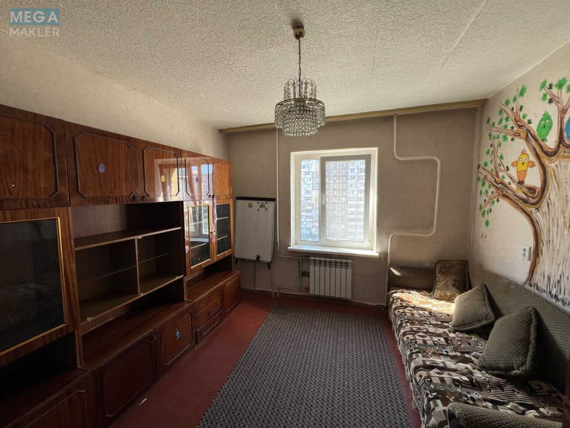 Продаж 3 кімнатної квартири (74,5/41/8,2), 8 пов. 15 пов. будинку, <a class="location-link" href="/kiev/" title="Недвижимость Київ">Київ</a>, <a class="location-link" href="/kiev/desnyanskij/" title="Недвижимость Деснянський район">Деснянський р-н</a>, Градинская ул., 6 (изображение 4)