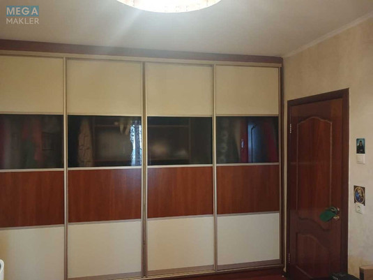 Продаж 3 кімнатної квартири (93/47/?), 16 пов. 16 пов. будинку, <a class="location-link" href="/kiev/" title="Недвижимость Київ">Київ</a>, <a class="location-link" href="/kiev/obolonskij/" title="Недвижимость Оболонський район">Оболонський р-н</a>, Северная ул., 2/58 (изображение 9)