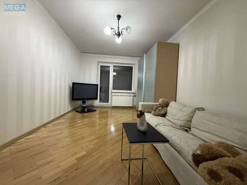 Продаж 3 кімнатної квартири (81,2/48,3/9), 8 пов. 18 пов. будинку, <a class="location-link" href="/kiev/" title="Недвижимость Київ">Київ</a>, <a class="location-link" href="/kiev/dneprovskij/" title="Недвижимость Дніпровський район">Дніпровський р-н</a>, Новаторів вул. (изображение 3)