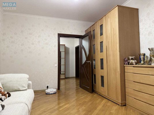 Продаж 3 кімнатної квартири (81,2/48,3/9), 8 пов. 18 пов. будинку, <a class="location-link" href="/kiev/" title="Недвижимость Київ">Київ</a>, <a class="location-link" href="/kiev/dneprovskij/" title="Недвижимость Дніпровський район">Дніпровський р-н</a>, Новаторів вул. (изображение 8)