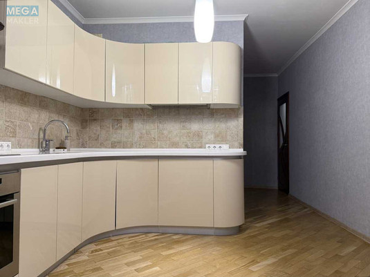 Продаж 3 кімнатної квартири (81,2/48,3/9), 8 пов. 18 пов. будинку, <a class="location-link" href="/kiev/" title="Недвижимость Київ">Київ</a>, <a class="location-link" href="/kiev/dneprovskij/" title="Недвижимость Дніпровський район">Дніпровський р-н</a>, Новаторів вул. (изображение 17)