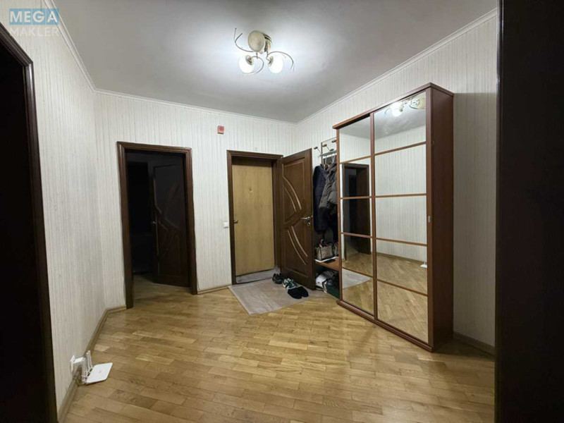 Продаж 3 кімнатної квартири (81,2/48,3/9), 8 пов. 18 пов. будинку, <a class="location-link" href="/kiev/" title="Недвижимость Київ">Київ</a>, <a class="location-link" href="/kiev/dneprovskij/" title="Недвижимость Дніпровський район">Дніпровський р-н</a>, Новаторів вул. (изображение 23)
