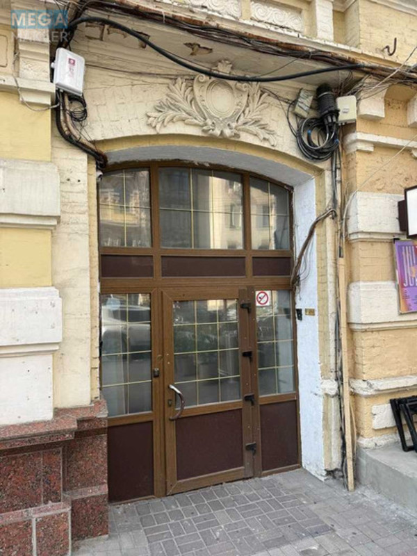 Оренда 4 кімнатні квартири, <a class="location-link" href="/kiev/" title="Недвижимость Київ">Київ</a>, <a class="location-link" href="/kiev/pecherskij/" title="Недвижимость Печерський район">Печерський р-н</a>, Шота Руставелі вул., 12 (изображение 16)