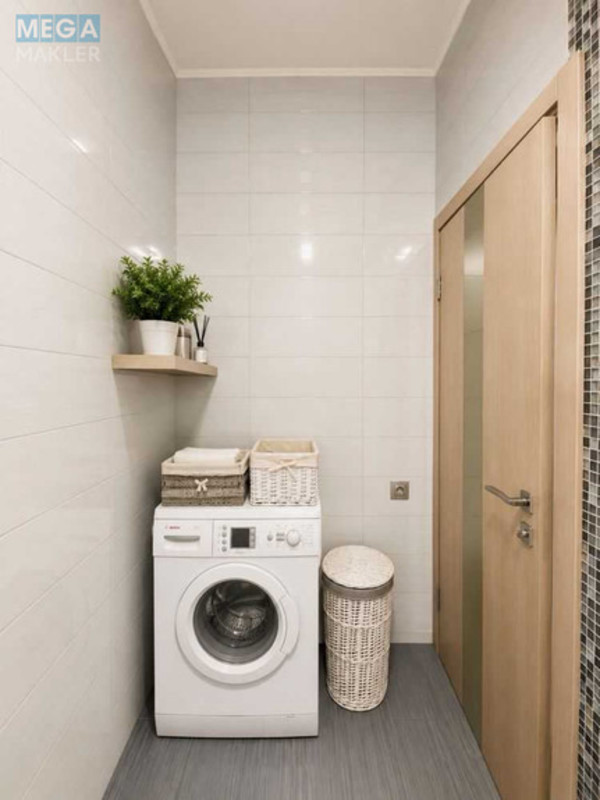 Продаж 3 кімнатної квартири (75/?/27), 5 пов. 5 пов. будинку, <a class="location-link" href="/kiev/" title="Недвижимость Київ">Київ</a>, <a class="location-link" href="/kiev/pecherskij/" title="Недвижимость Печерський район">Печерський р-н</a>, Джона Маккейна вул., 39а (изображение 13)