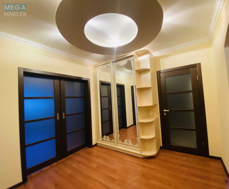 Продаж 3 кімнатної квартири (104/55/16), 1 пов. 14 пов. будинку, <a class="location-link" href="/kiev/" title="Недвижимость Київ">Київ</a>, <a class="location-link" href="/kiev/darnickij/" title="Недвижимость Дарницький район">Дарницький р-н</a>, Бориса Гмирі вул., 9в (изображение 2)