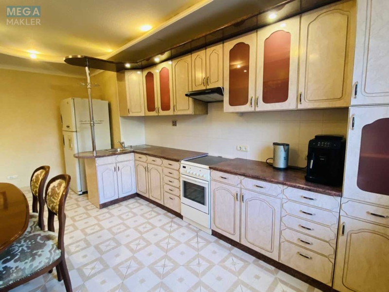 Продаж 3 кімнатної квартири (104/55/16), 1 пов. 14 пов. будинку, <a class="location-link" href="/kiev/" title="Недвижимость Київ">Київ</a>, <a class="location-link" href="/kiev/darnickij/" title="Недвижимость Дарницький район">Дарницький р-н</a>, Бориса Гмирі вул., 9в (изображение 4)