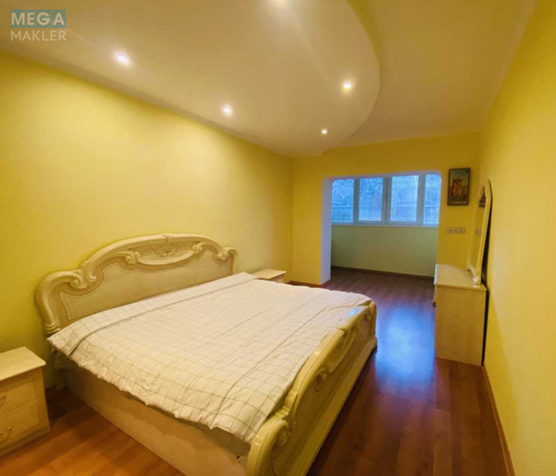 Продаж 3 кімнатної квартири (104/55/16), 1 пов. 14 пов. будинку, <a class="location-link" href="/kiev/" title="Недвижимость Київ">Київ</a>, <a class="location-link" href="/kiev/darnickij/" title="Недвижимость Дарницький район">Дарницький р-н</a>, Бориса Гмирі вул., 9в (изображение 6)