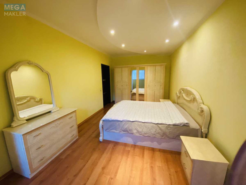 Продаж 3 кімнатної квартири (104/55/16), 1 пов. 14 пов. будинку, <a class="location-link" href="/kiev/" title="Недвижимость Київ">Київ</a>, <a class="location-link" href="/kiev/darnickij/" title="Недвижимость Дарницький район">Дарницький р-н</a>, Бориса Гмирі вул., 9в (изображение 7)